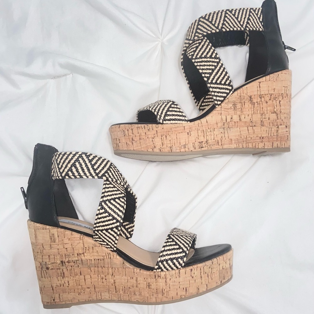 Steve Madden Elwin Wedge Sandal